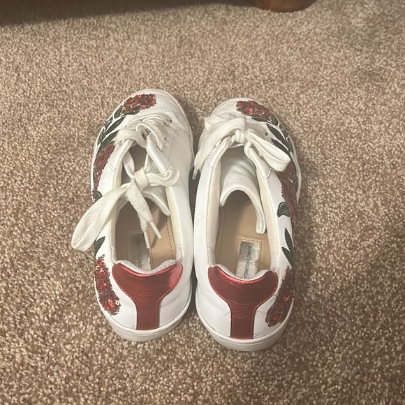 Sequins Sneakers - Picture 2 of 5